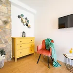 Holiday home Pet Friendly In *