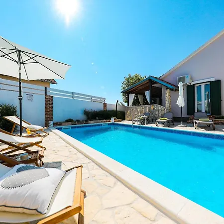 Amazing In Holiday home