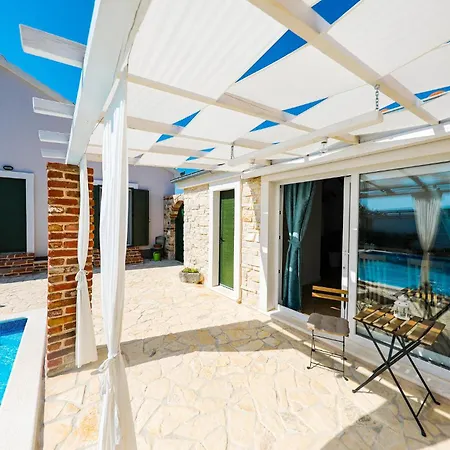 Holiday home Amazing In *